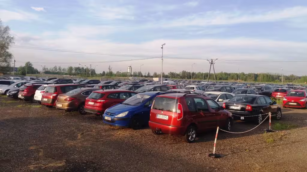 parking lotniskowy pyrzowice monitoring